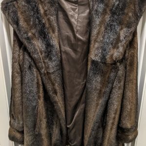 Jones New York faux fur jacket